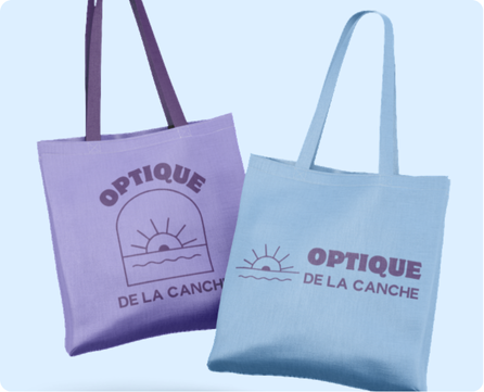 Sacs personnalisés avec logo Optique de la Canche, sacs en tissu bleu et violet